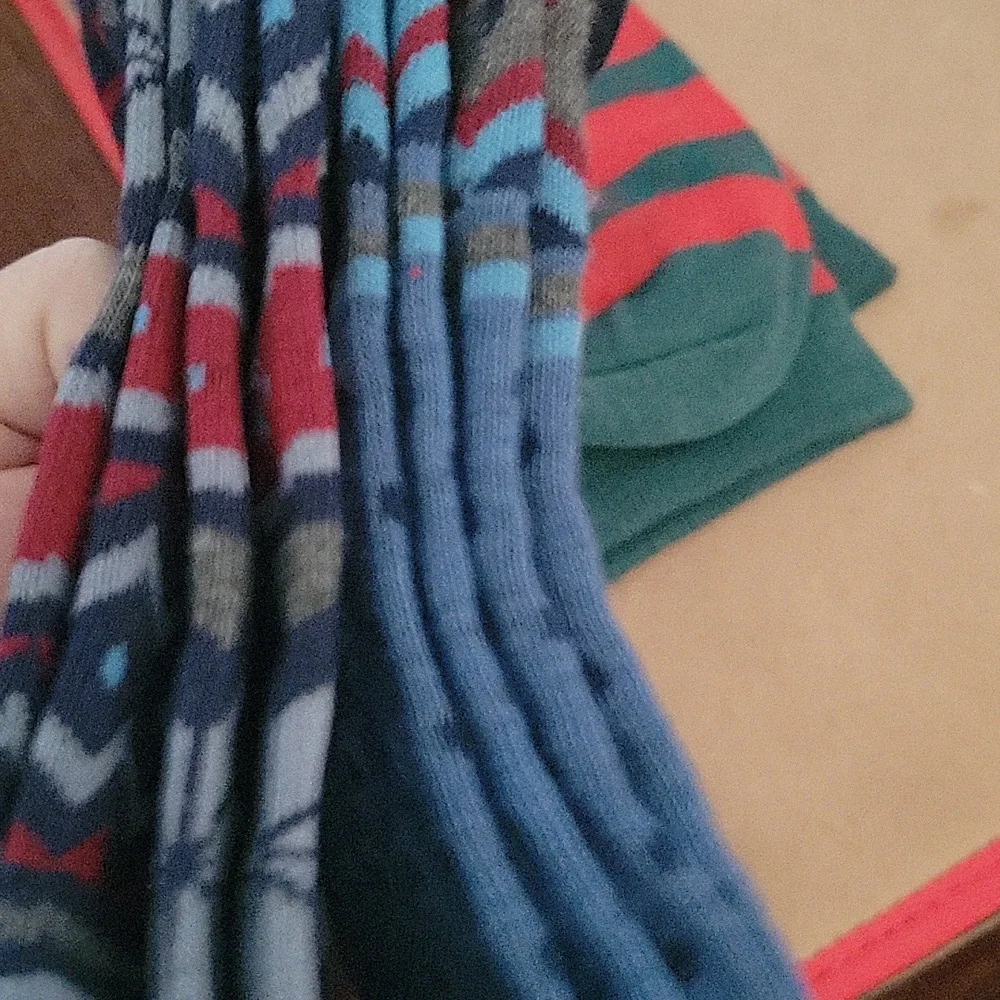 6‎ Pairs Mens NEW Christmas Socks Dinosaurs Stocking Stuffers A50